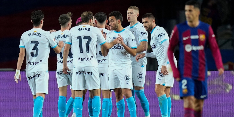 Girona infinito, poker al Barcellona: vetta riconquistata, Real secondo