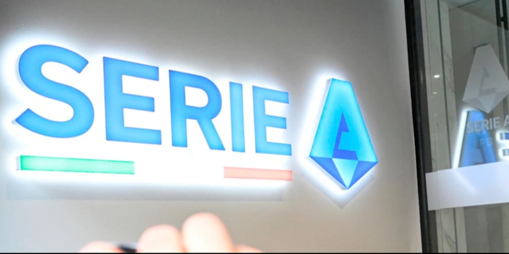 Serie A, cambio epocale: via Tim dopo 25 anni. Il nuovo sponsor