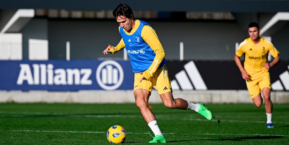 Allegri, svolta Juve: prove di difesa a quattro e tridente "con equilibratore"