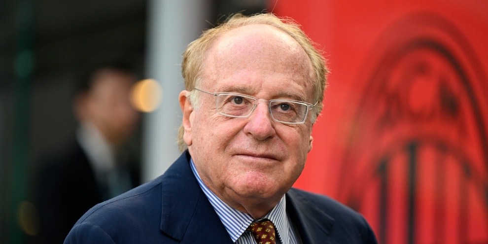 Scaroni e il Milan sull'orlo del fallimento: "Ci si iscriveva al campionato all'ultimo momento"