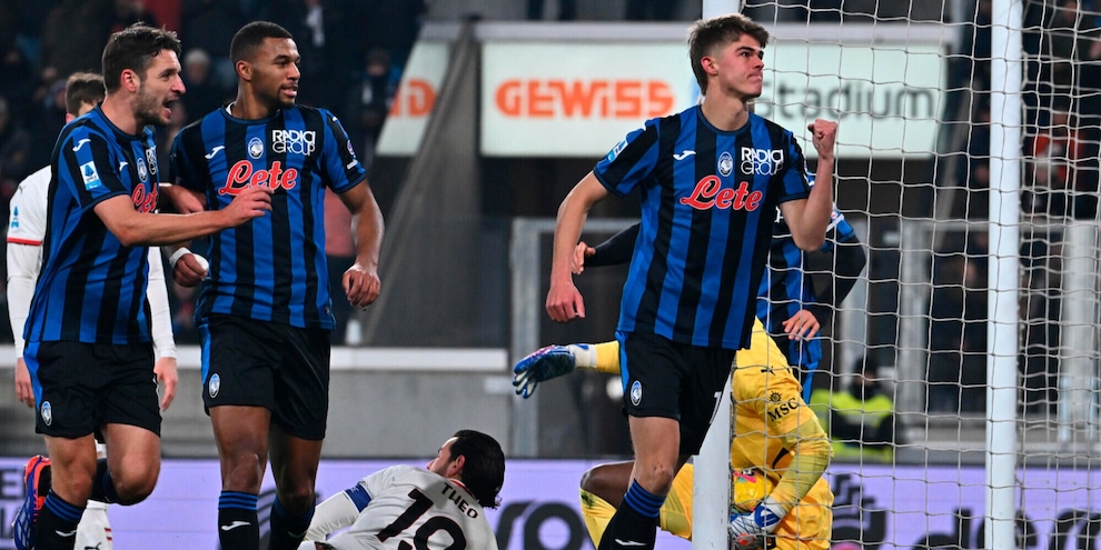 Atalanta capolista! L'ex De Ketelaere fa infuriare il Milan: "Facile così"