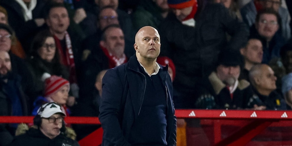 Slot nel mirino dei tifosi del Nottingham: il coro è... da incubo!