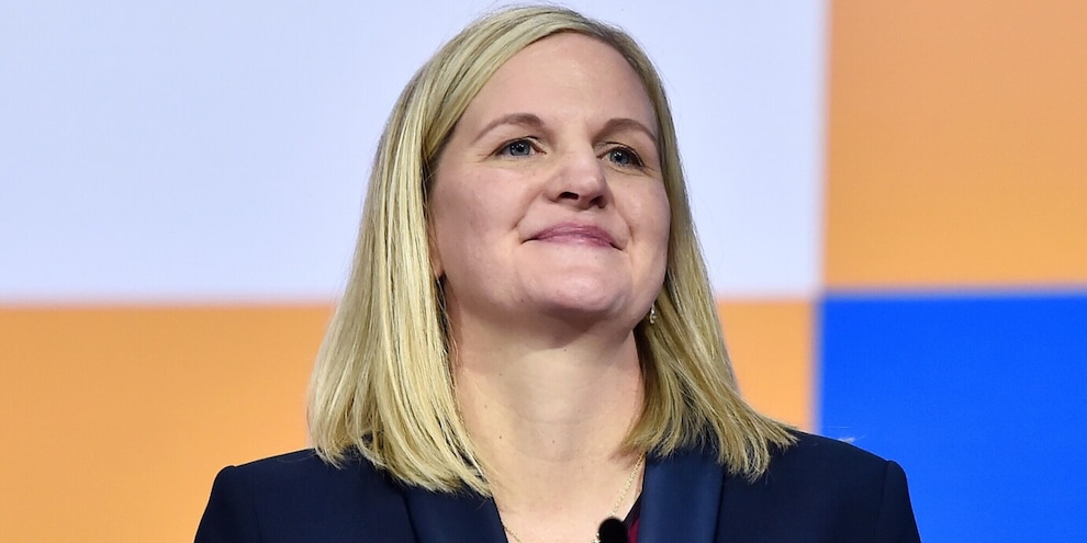 Kirsty Coventry è il primo presidente donna del Cio: "Sono anche la prima africana"
