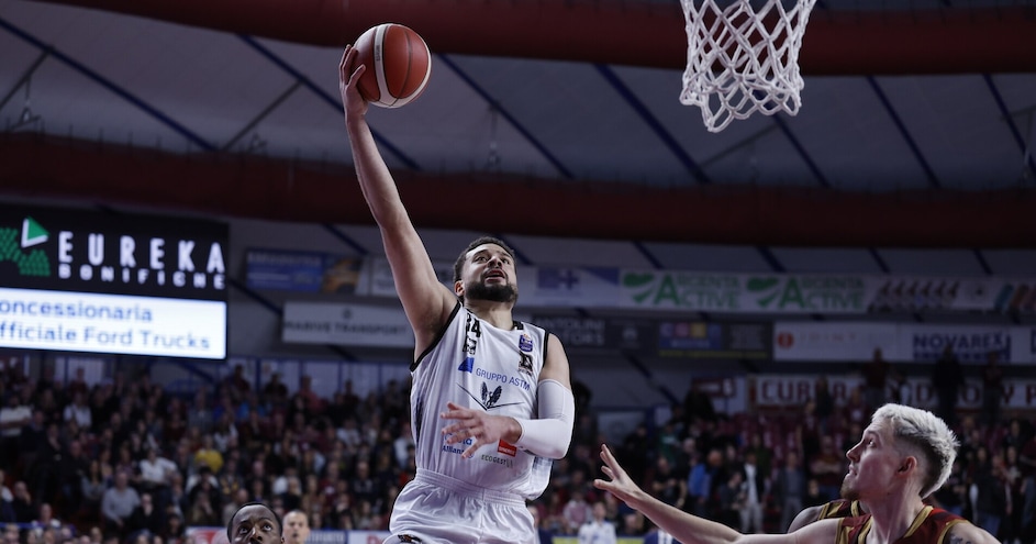 Bertram Derthona: Venezia vince lo scontro diretto