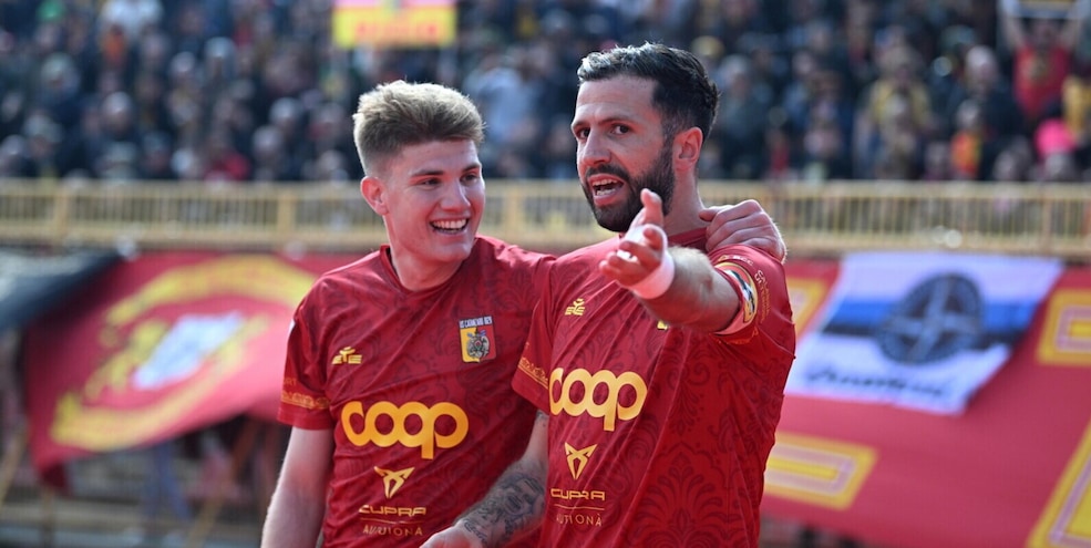 Il pronostico di Catanzaro-Palermo, Iemmello sfida Pohjanpalo