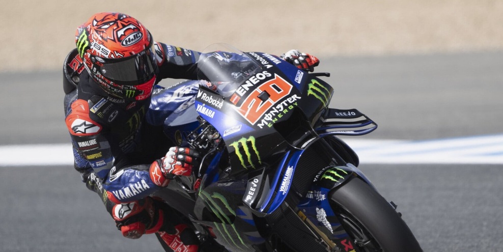 Quartararo show, beffati Marquez e Bagnaia: Fabio torna in pole dopo tre anni!
Quartararo show, beffati Marquez e Bagnaia: Fabio torna in pole dopo tre anni!