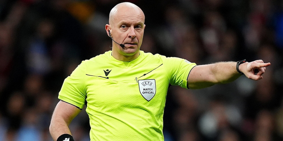 “L’arbitro è del Real Madrid”: Inter-Barcellona, è già polemica
