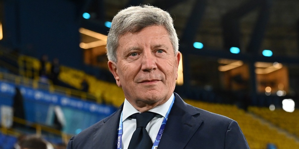 "Niente San Siro, solo una sede per lo spareggio Scudetto": Simonelli a sorpresa "Niente San Siro, solo una sede per lo spareggio Scudetto": Simonelli a sorpresa
