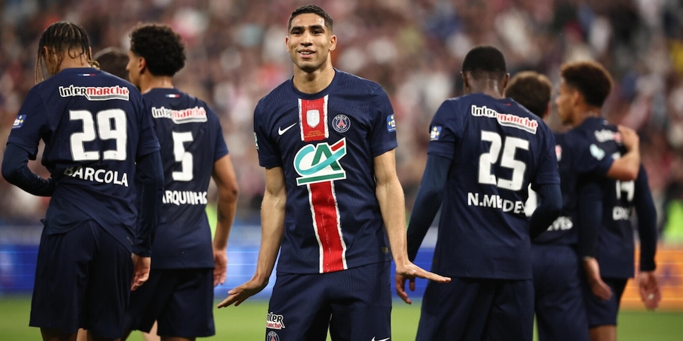 Psg, trionfo in Coppa di Francia ma è giallo Kvara: titolare, ma gioca Doué, "mal di testa" Psg, trionfo in Coppa di Francia ma è giallo Kvara: titolare, ma gioca Doué, "mal di testa"
