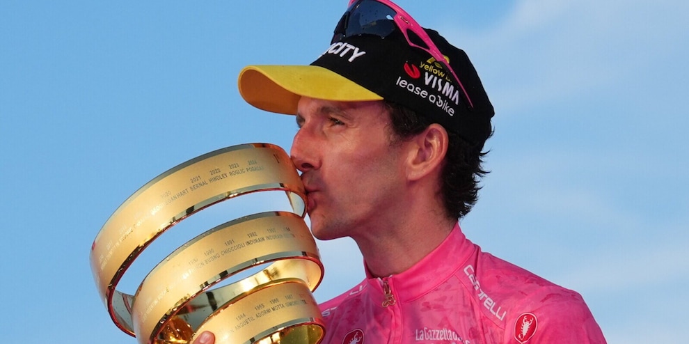 Giro d'Italia a Yates, a Roma l'incoronazione della maglia rosa! Tappa a Kooij