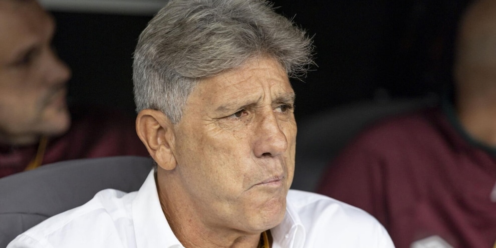 Portaluppi, Al Hilal ko e sogni Mondiali: "Come con l'Inter, ora la semifinale" Portaluppi, Al Hilal ko e sogni Mondiali: "Come con l'Inter, ora la semifinale"