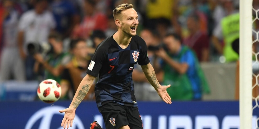 Rakitic si ritira: dal Siviglia al Barcellona, numeri da campione Rakitic si ritira: dal Siviglia al Barcellona, numeri da campione