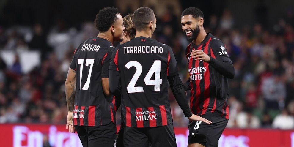 Il Milan di Allegri dilaga: 9-0 al Perth Glory nell'ultima amichevole del tour
Il Milan di Allegri dilaga: 9-0 al Perth Glory nell'ultima amichevole del tour