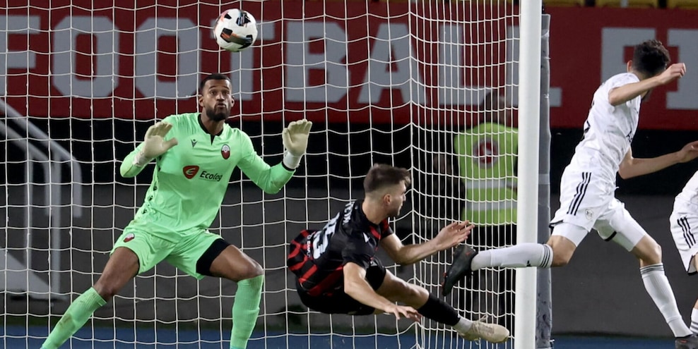 Pronostico Qarabag-Ferencvaros, profumo di Champions per i sorprendenti azeri
