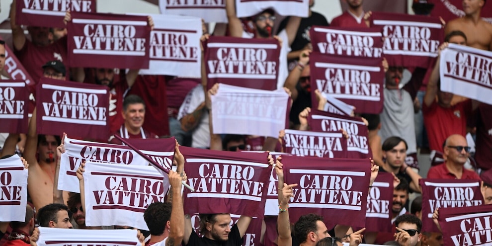 Toro, tre schiaffi dall'Atalanta mentre esplode la contestazione a Cairo. Pari Cremonese col Parma
