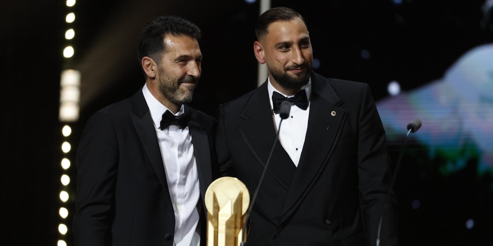 Donnarumma, il premio Yashin e l’elogio di Buffon: che messaggio social!