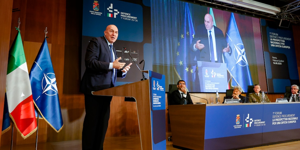 
            
            Crosetto, condanno attacco Flotilla, autori non identificati
          