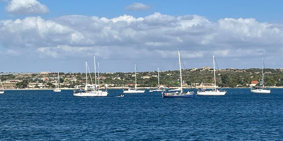 Farnesina, mail bombing su ministero dopo attacco Flotilla
Farnesina, mail bombing su ministero dopo attacco Flotilla