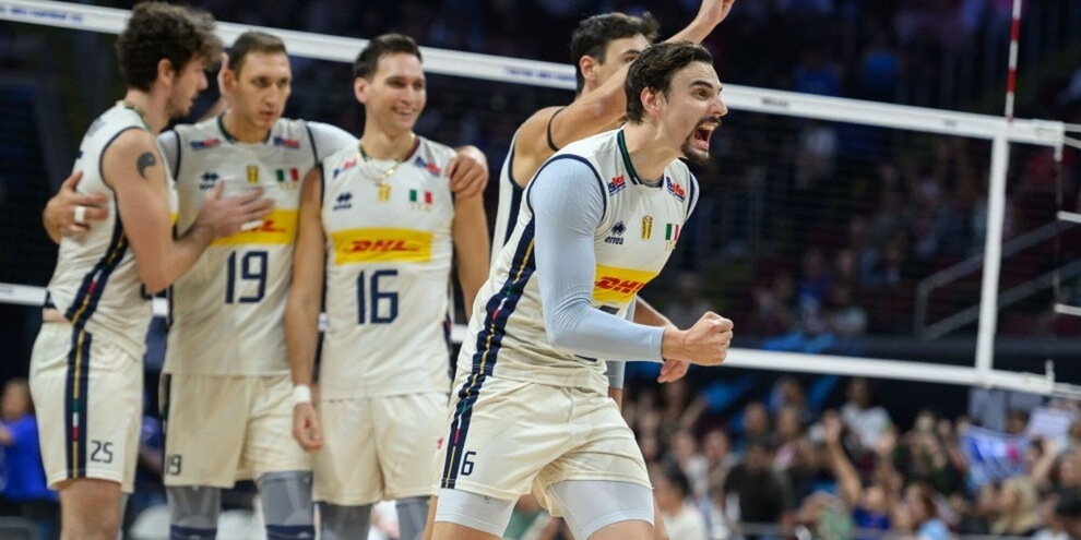 Italvolley da sogno: la Polonia si arrende 3-0, gli azzurri volano in finale Mondiale! Italvolley da sogno: la Polonia si arrende 3-0, gli azzurri volano in finale Mondiale!