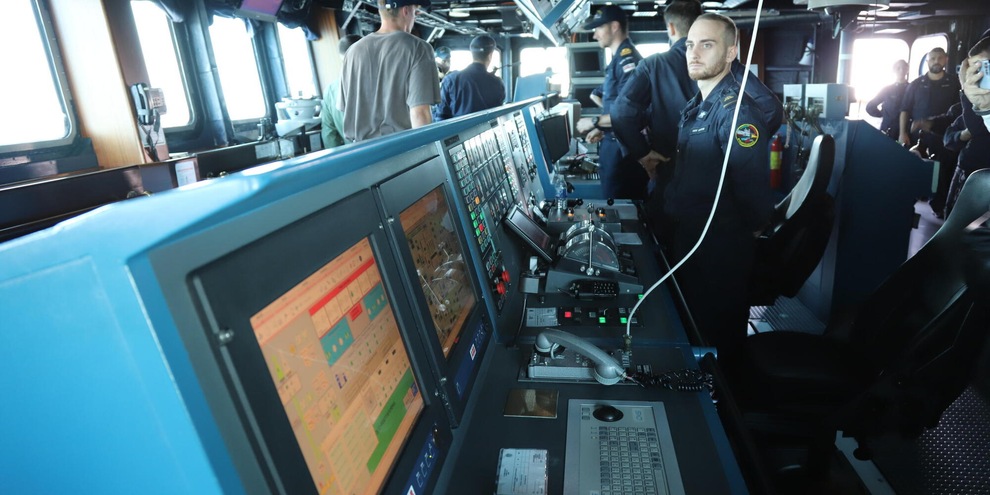 
            
            Alpino disponibile a accogliere chi lascia Flotilla
          