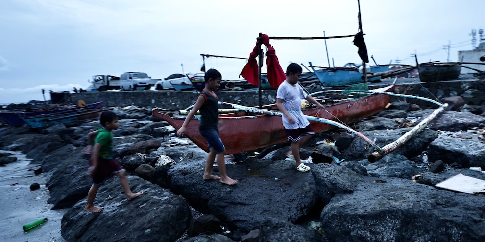 
            
            Sisma Filippine: oltre 60 i morti
          