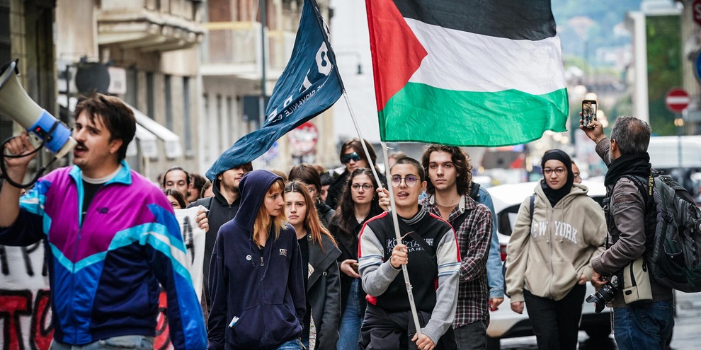 
            
            Pd-M5s-Avs, riconoscere Palestina, proteggere Flotilla
          