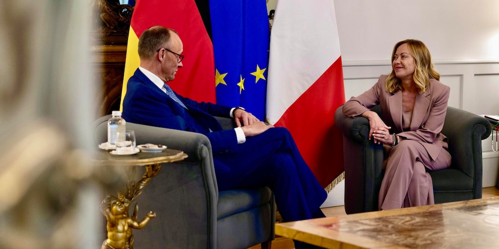 
            
            Bilaterale Meloni-Merz, focus su Kiev, Gaza e automotive
          