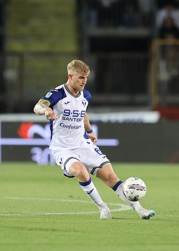 
            
            Verona, contro il Sassuolo rientra Valentini
          