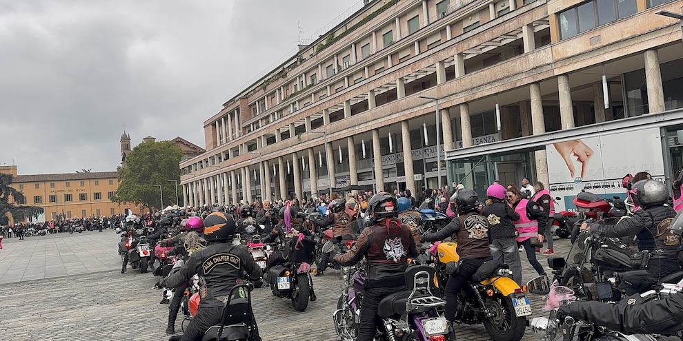 Harley-Davidson: Ladies of Harley Run, 900 motocicliste in Emilia per la ricerca