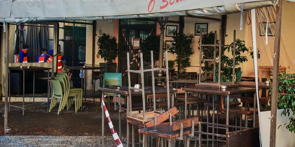 
            
            Giovane ucciso a Palermo, fermato confessa delitto
          