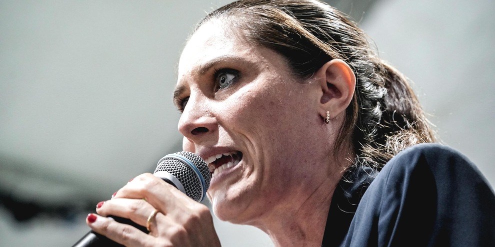 
            
            Appendino si dimette da vicepresidente M5s
          