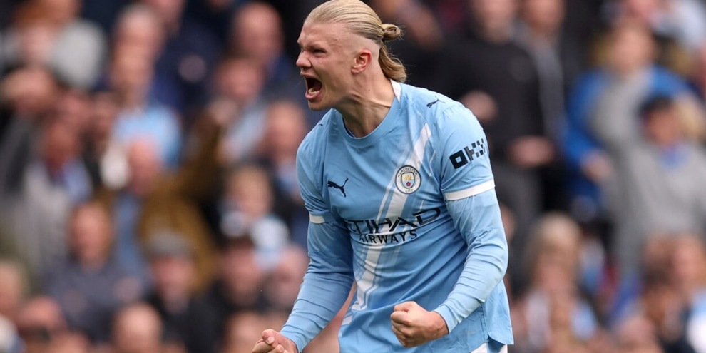City show con l'Everton, Haaland da record! Tris Chelsea al Nottingham di Douglas Luiz e Savona

