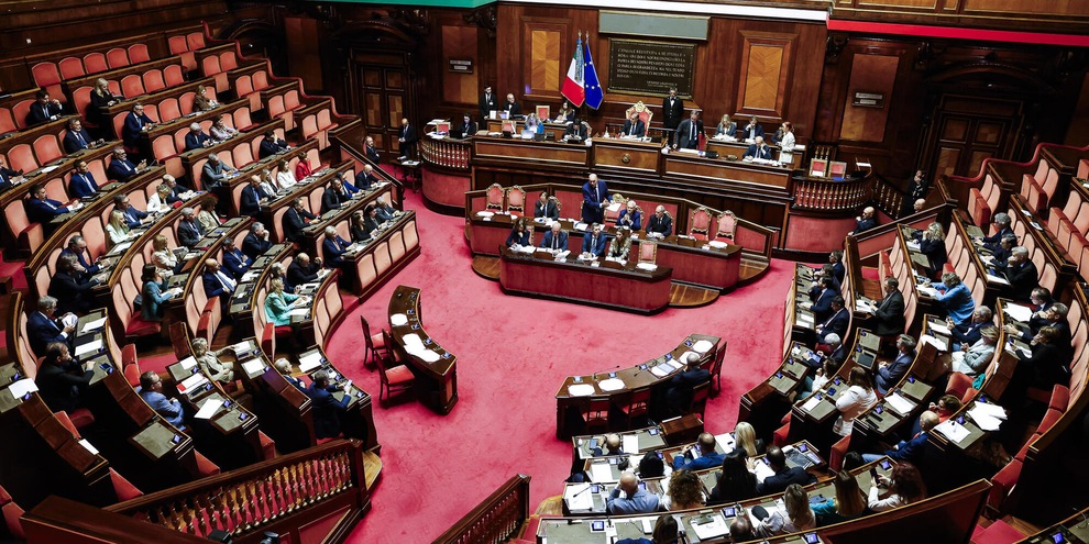 
            
            Manovra: dote di 100 milioni per modifiche parlamentari
          