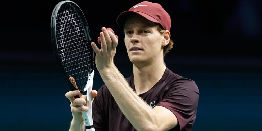 Sinner bulldozer su Zverev: il tedesco non sta in piedi, Jannik lo demolisce. Parigi, finale con...