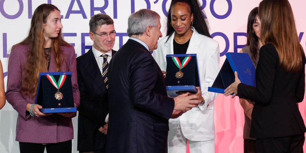 Le nazionali di volley premiate con i Collari d'Oro 2025