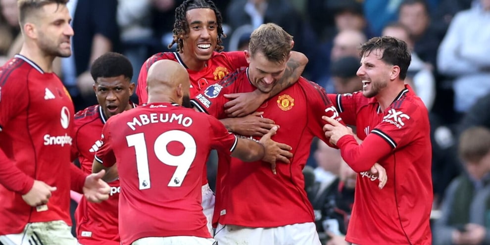 United, ti salva De Ligt! Gol all'ultimo respiro e Tottenham beffato. Arsenal frenato dal Sunderland
