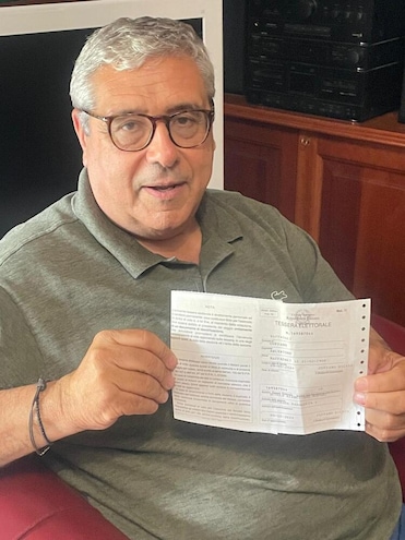 Appalti pilotati, sequestrati 80mila euro cash a Cuffaro
Appalti pilotati, sequestrati 80mila euro cash a Cuffaro