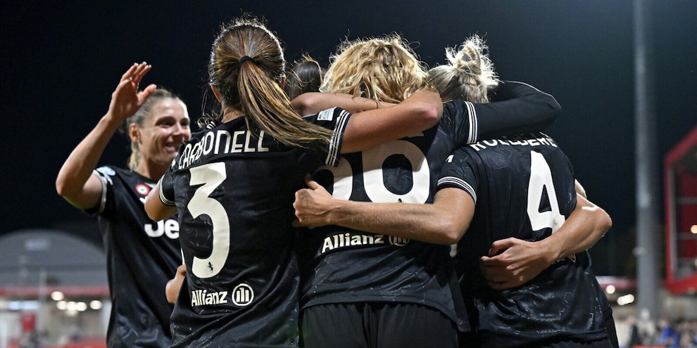 Champions League femminile, c'è una giocatrice della Juve Women nella squadra della settimana
