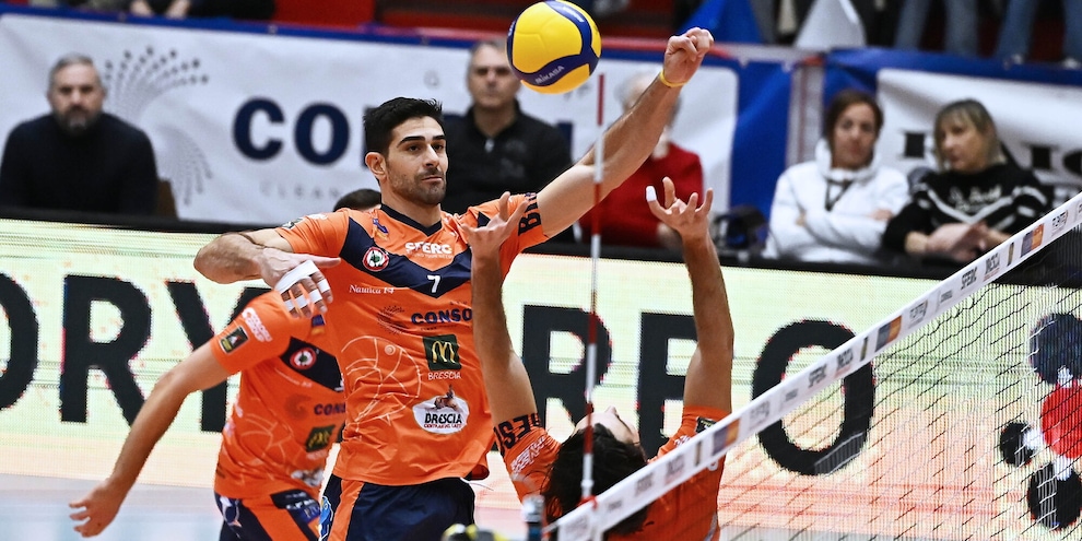 Brescia ospita Taranto per mantenere la vetta Brescia ospita Taranto per mantenere la vetta