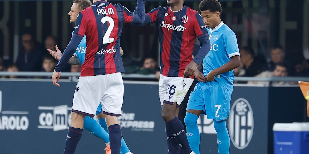 
            
            Bologna, si ferma anche Holm
          