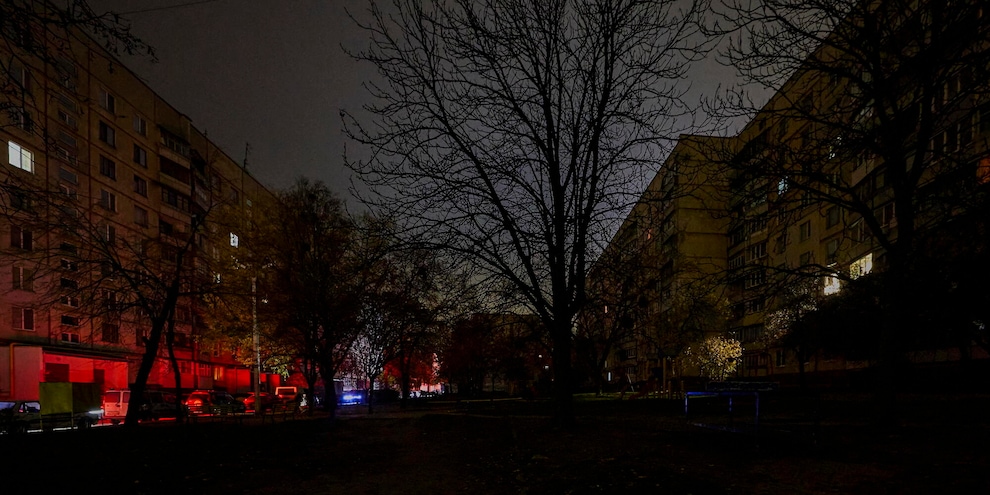 Attacco russo su Kharkiv nella notte, 32 feriti
Attacco russo su Kharkiv nella notte, 32 feriti