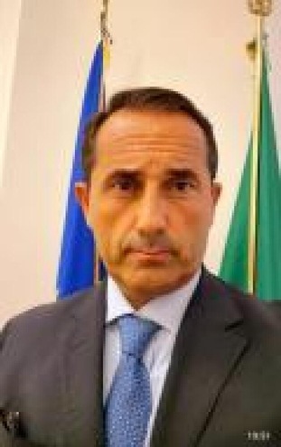 Garante privacy, segretario generale rassegna dimissioni
Garante privacy, segretario generale rassegna dimissioni