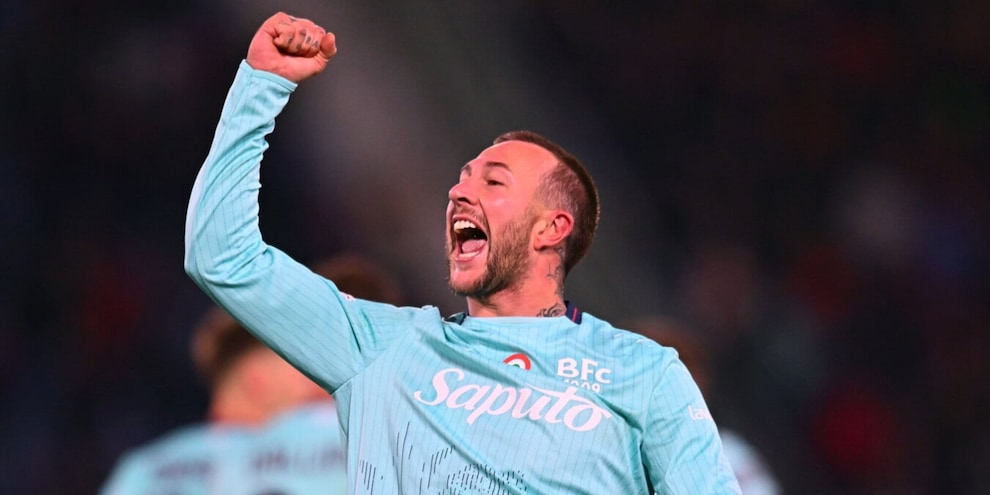 Poker Bologna al Salisburgo: Bernardeschi ancora a segno. Il Lione ne fa 6, Fonseca in testa