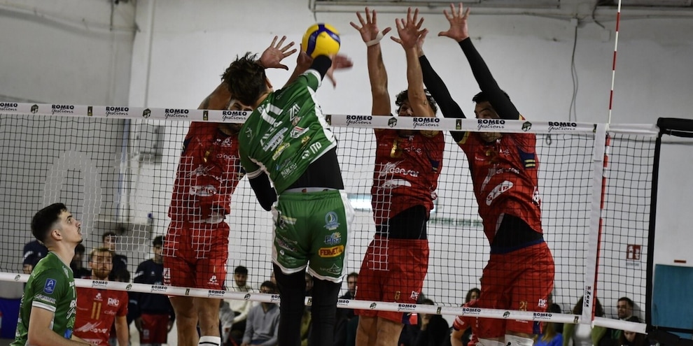 Ravenna espugna Sorrento ed è sola al comando