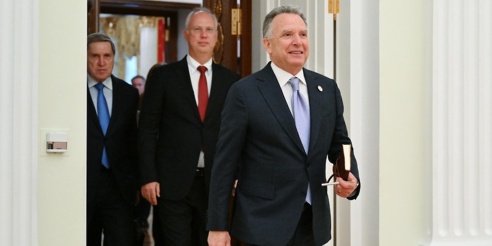 
            
            Ucraina: inviato americano Witkoff parte domani per Mosca
          