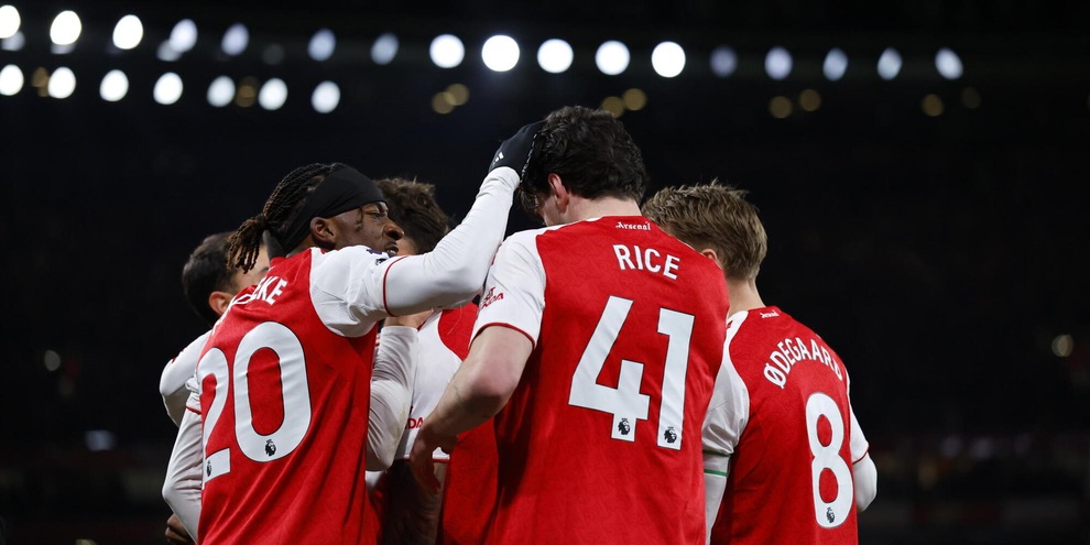 Premier: l'Arsenal procede spedito, cade il Chelsea
Premier: l'Arsenal procede spedito, cade il Chelsea