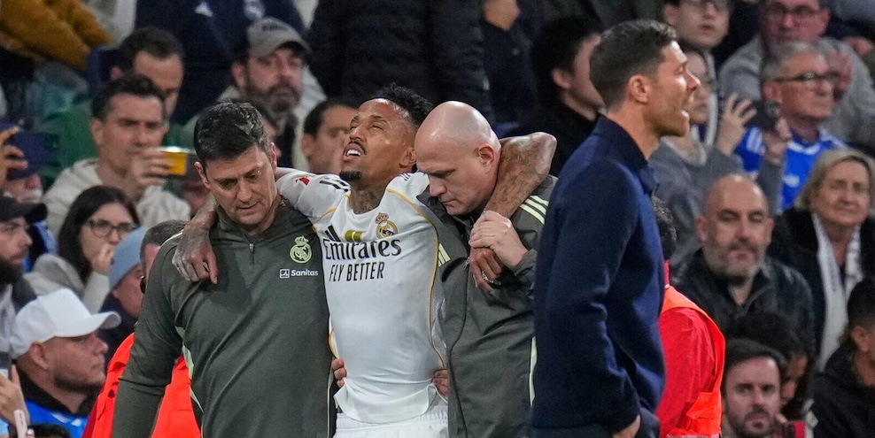 Non solo Juve, la maledizione difesa colpisce anche il Real Madrid: un altro big fuori 4 mesi