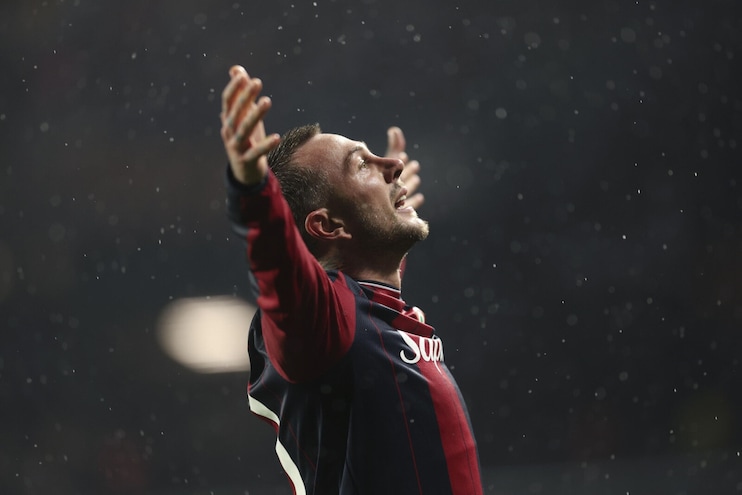 Super Bernardeschi con il Bologna, che doppietta: esplosione di gioia in Europa League
