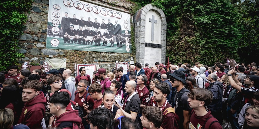 Quel giorno davanti a Superga con Rocco
