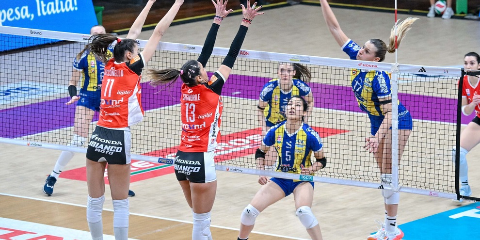 La Omag risorge a Cuneo, Scandicci batte Novara al tie break